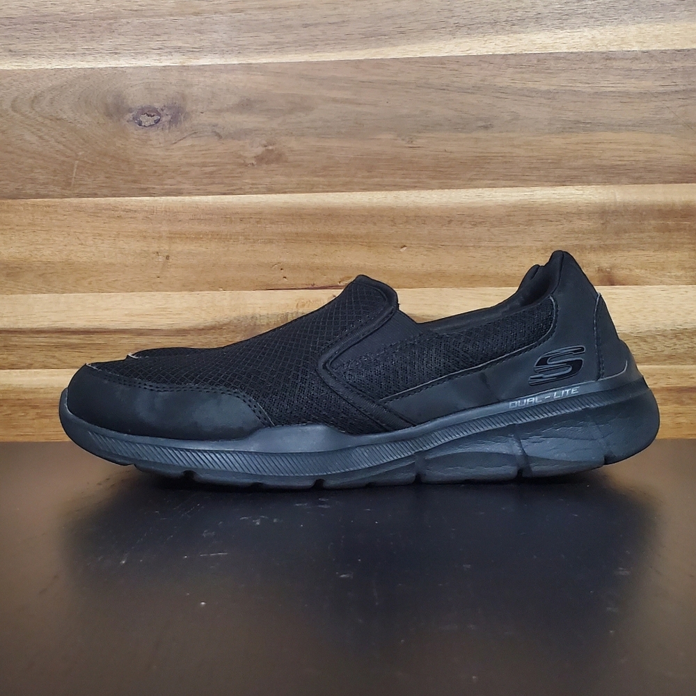 Skechers Equalizer Bluegate Loafer Shoes Men's Size 8.5 - Picture 1 of 11